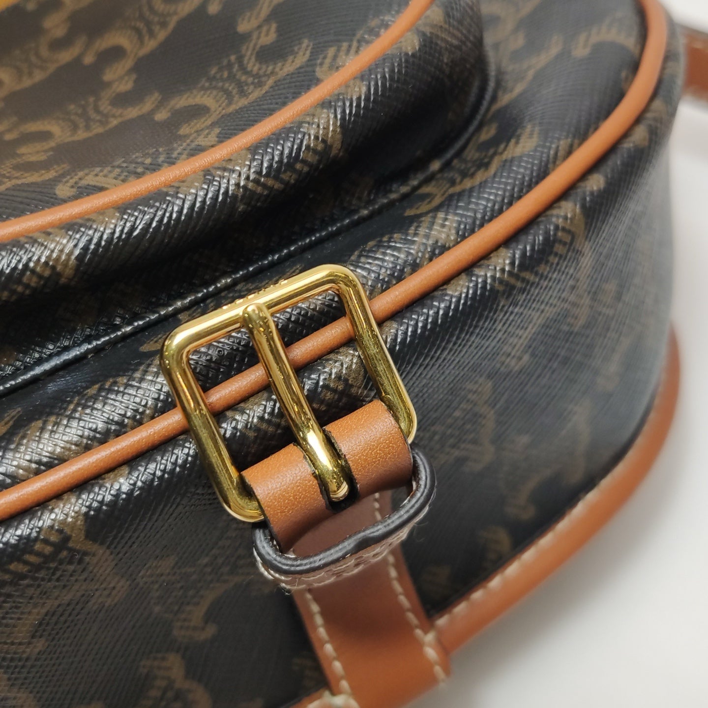 Celine - Other - Leather - Brown - (small)