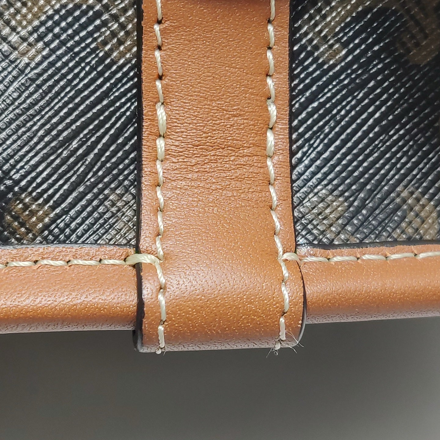 Celine - Other - Leather - Brown - (small)