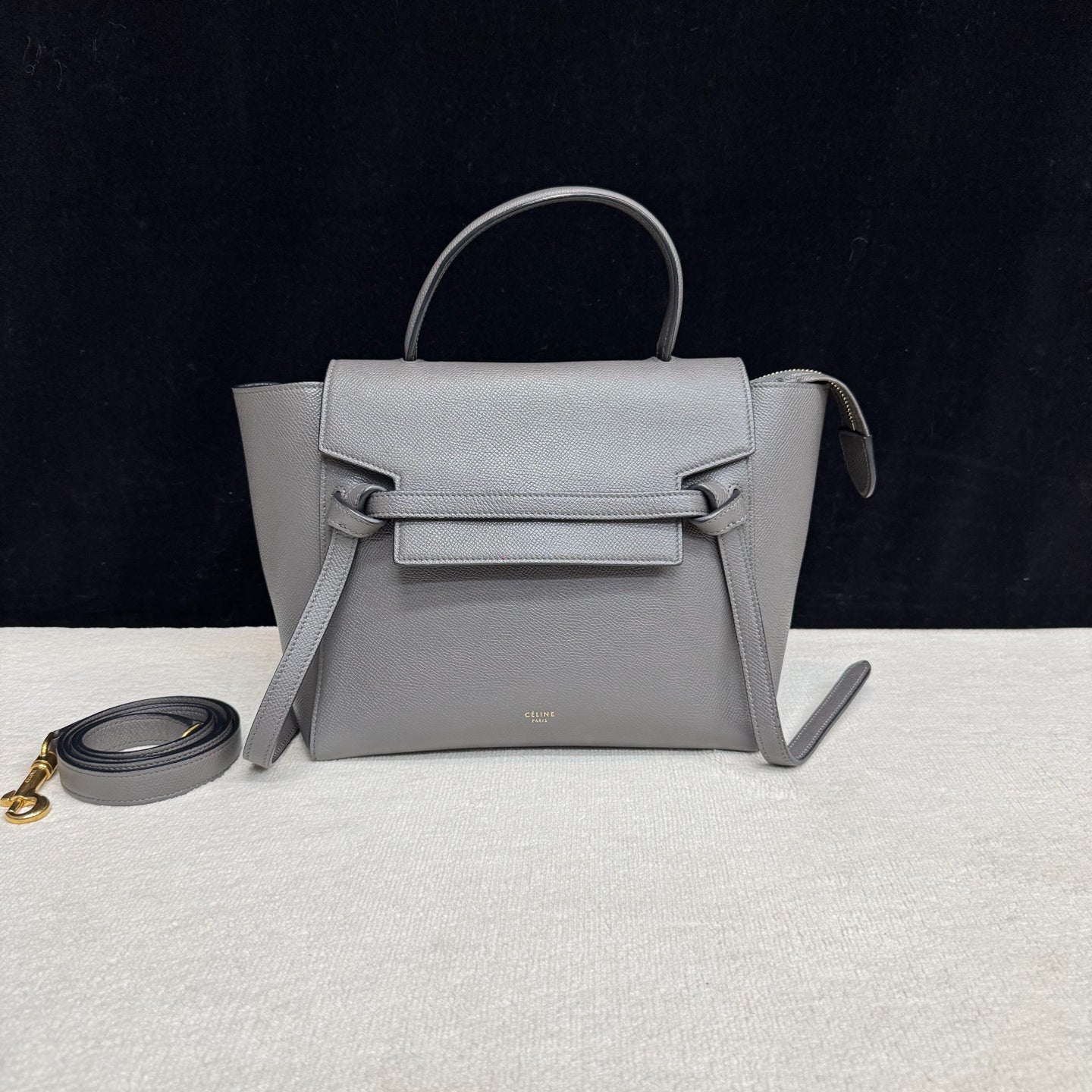 Celine - Other - Leather - Grey - (medium)