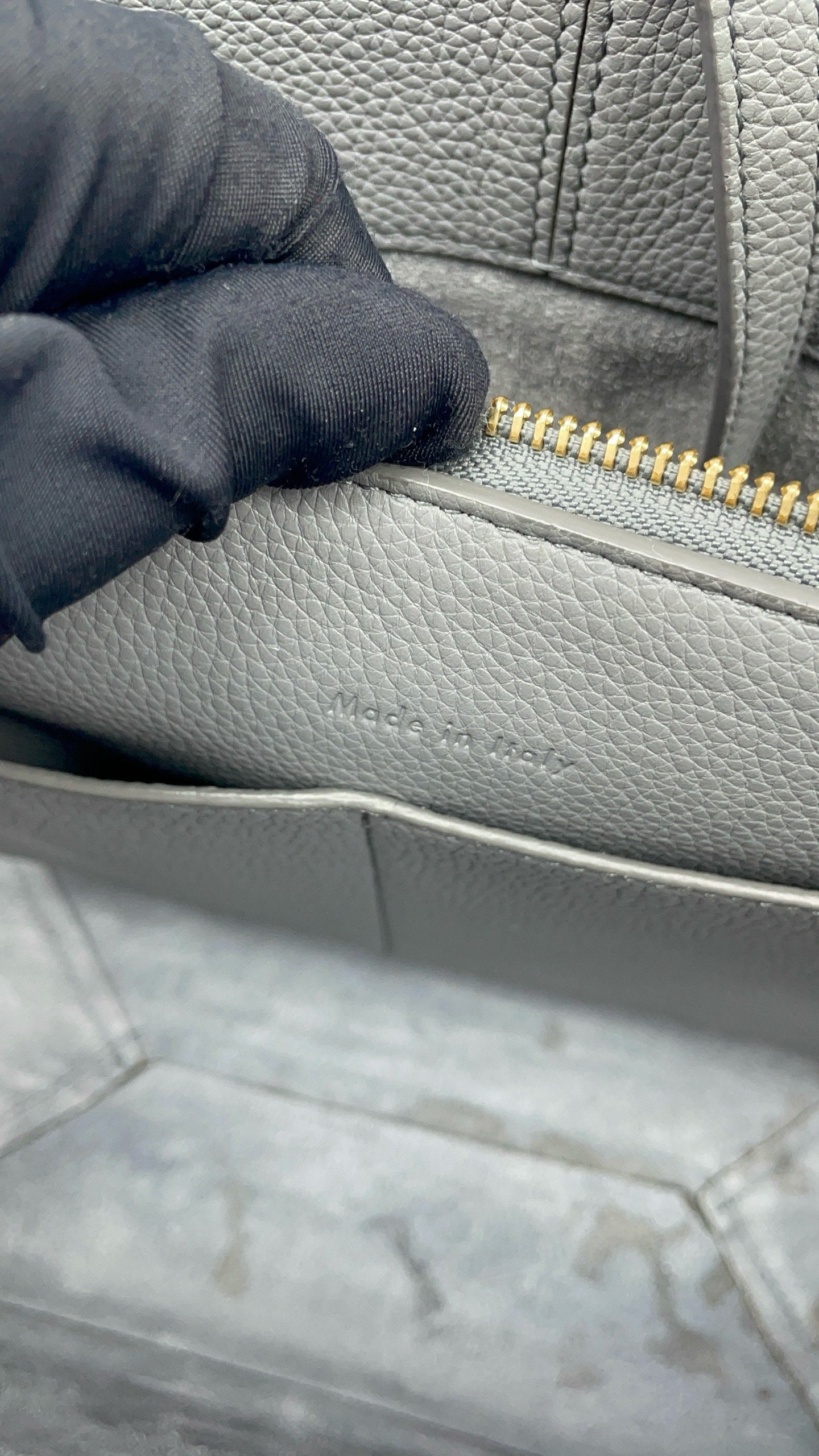 Celine - Other - Leather - Grey - (medium)