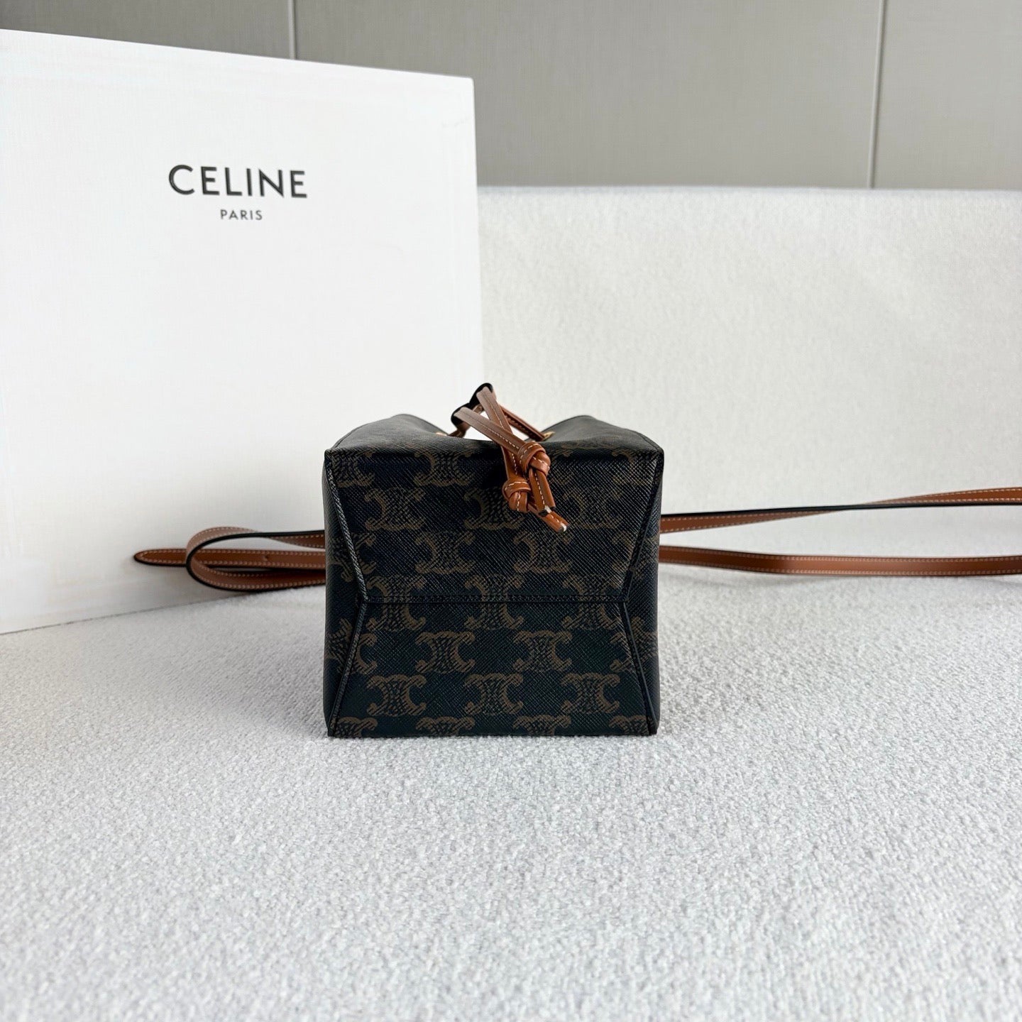 Celine - Sailor Bucket Bag - Triomphe coated canvas with calfskin leather trim - Brown - (Small)