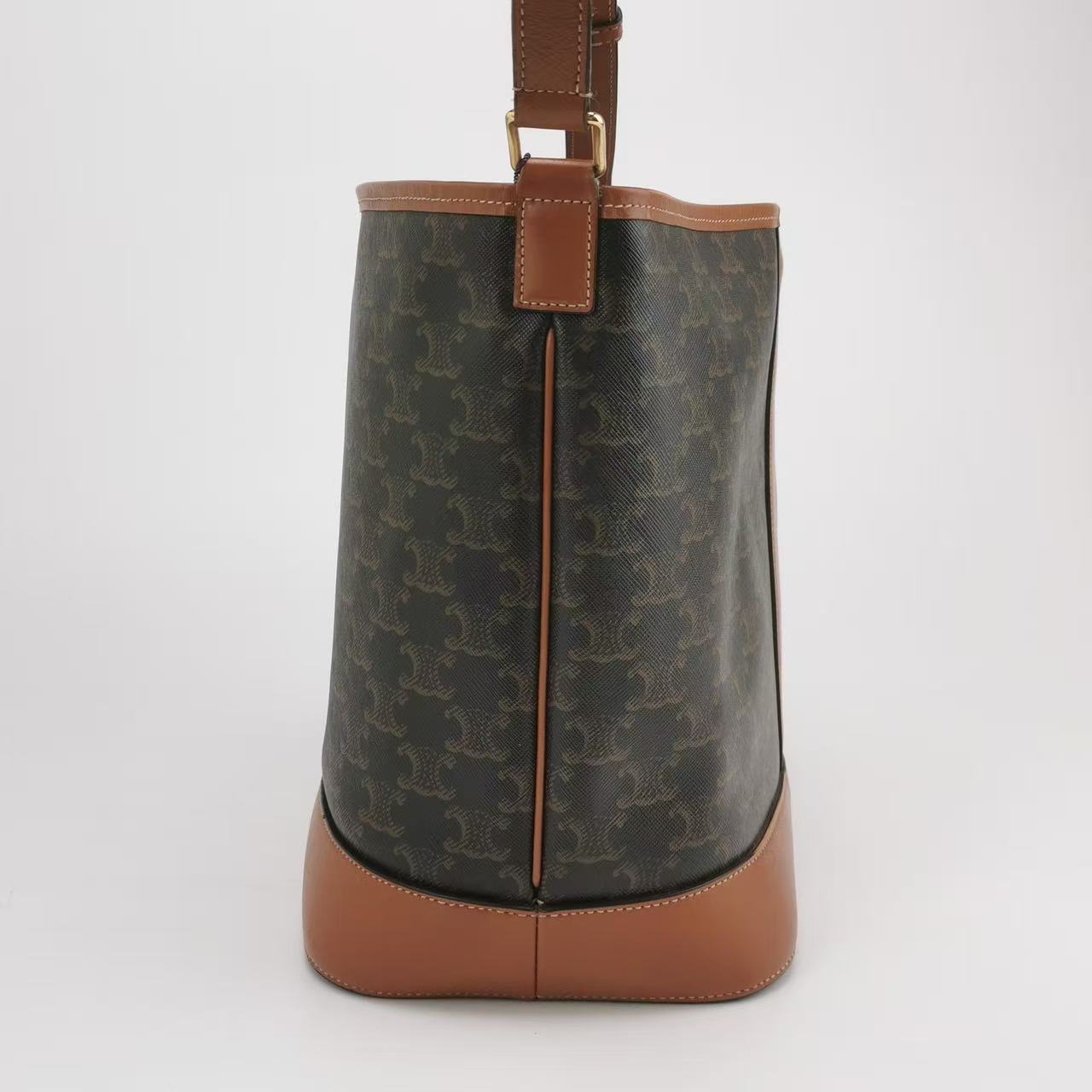 Celine - Seau Triomphe Bucket Bag - Triomphe canvas and calfskin leather - Brown - (medium)