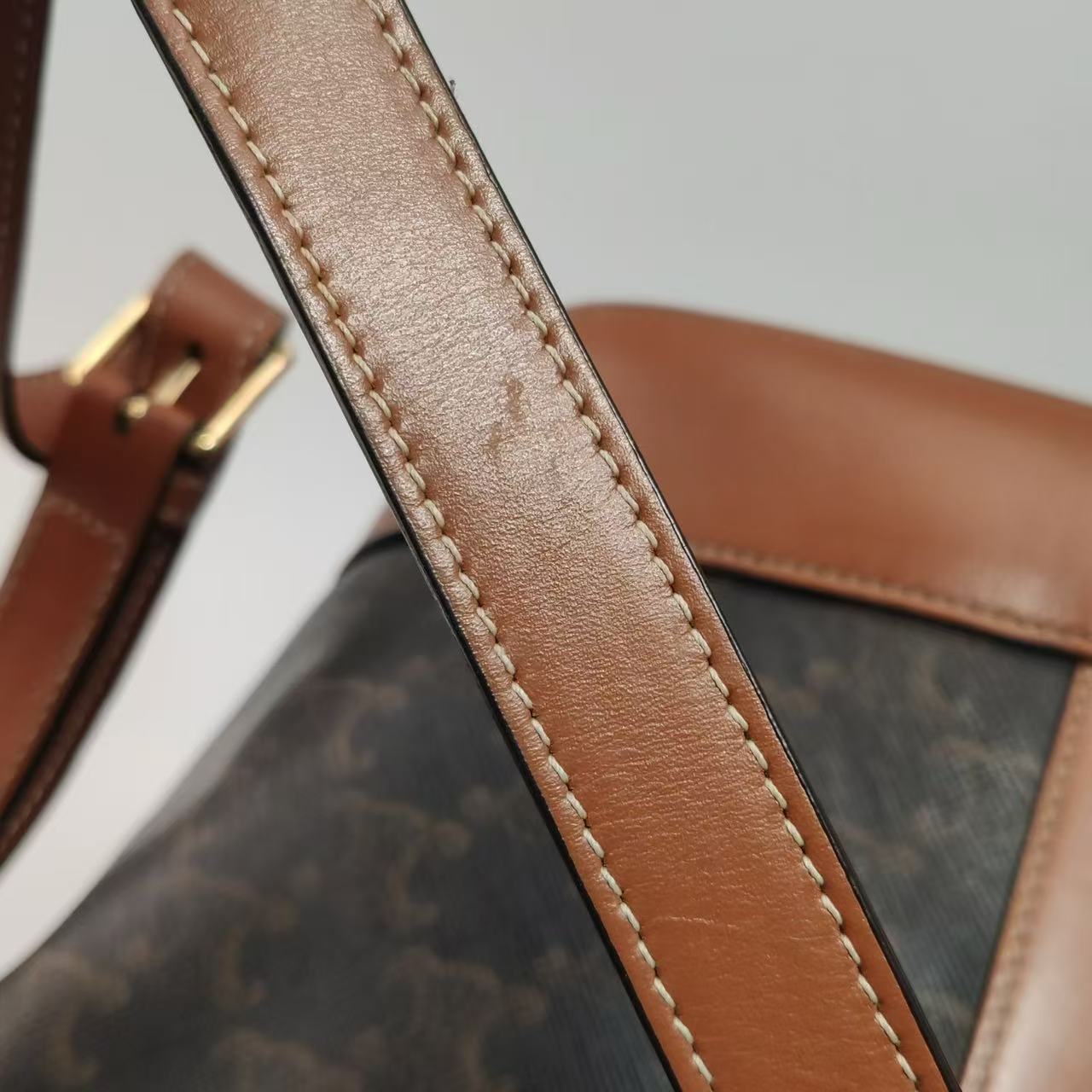 Celine - Seau Triomphe Bucket Bag - Triomphe canvas and calfskin leather - Brown - (medium)
