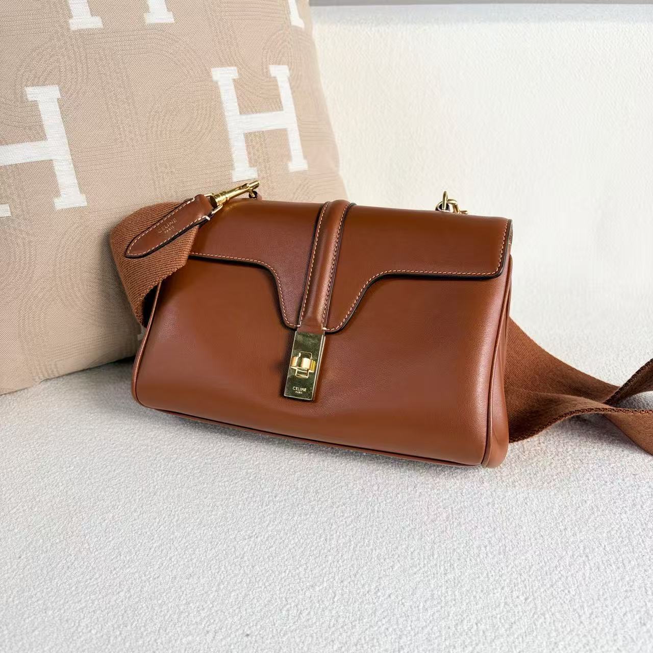Celine - Soft 16 - Calfskin leather - Brown - (Small)