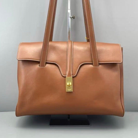 Celine - Soft 16 - Leather - Brown - (medium)