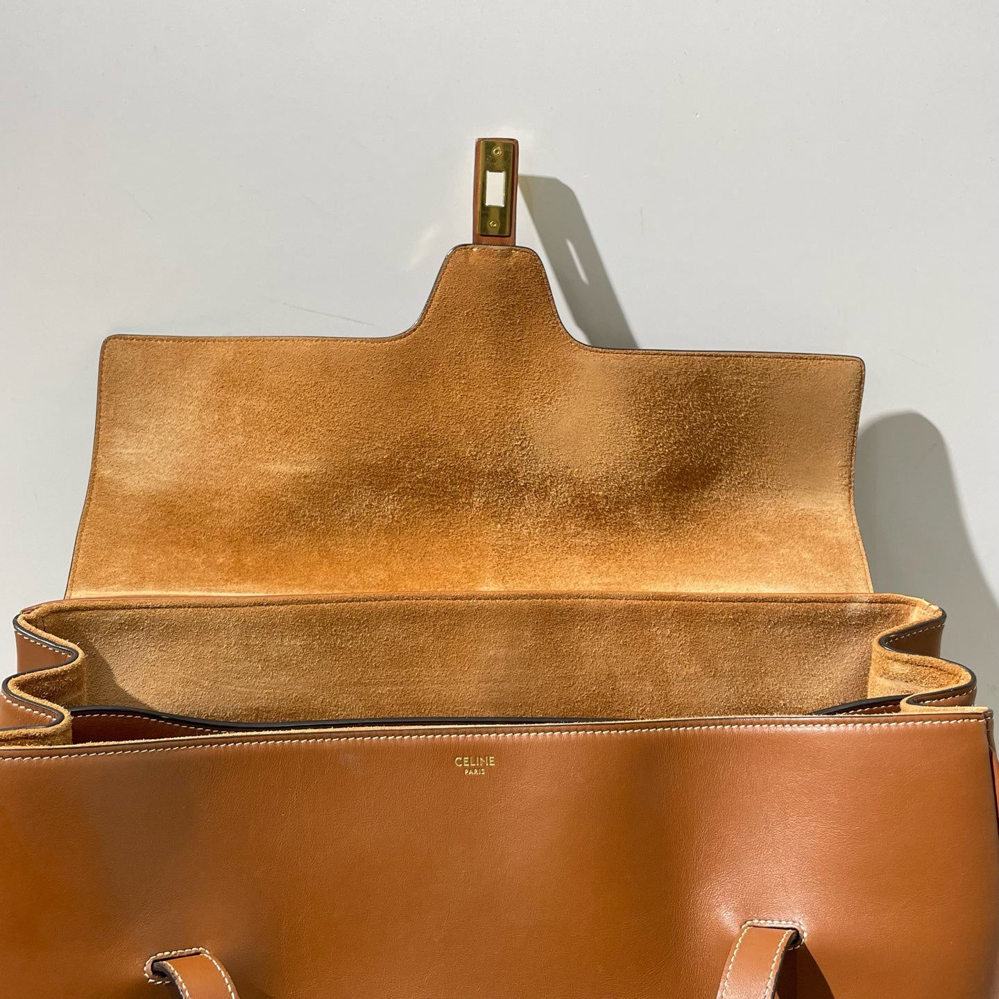 Celine - Soft 16 - Leather - Brown - (medium)