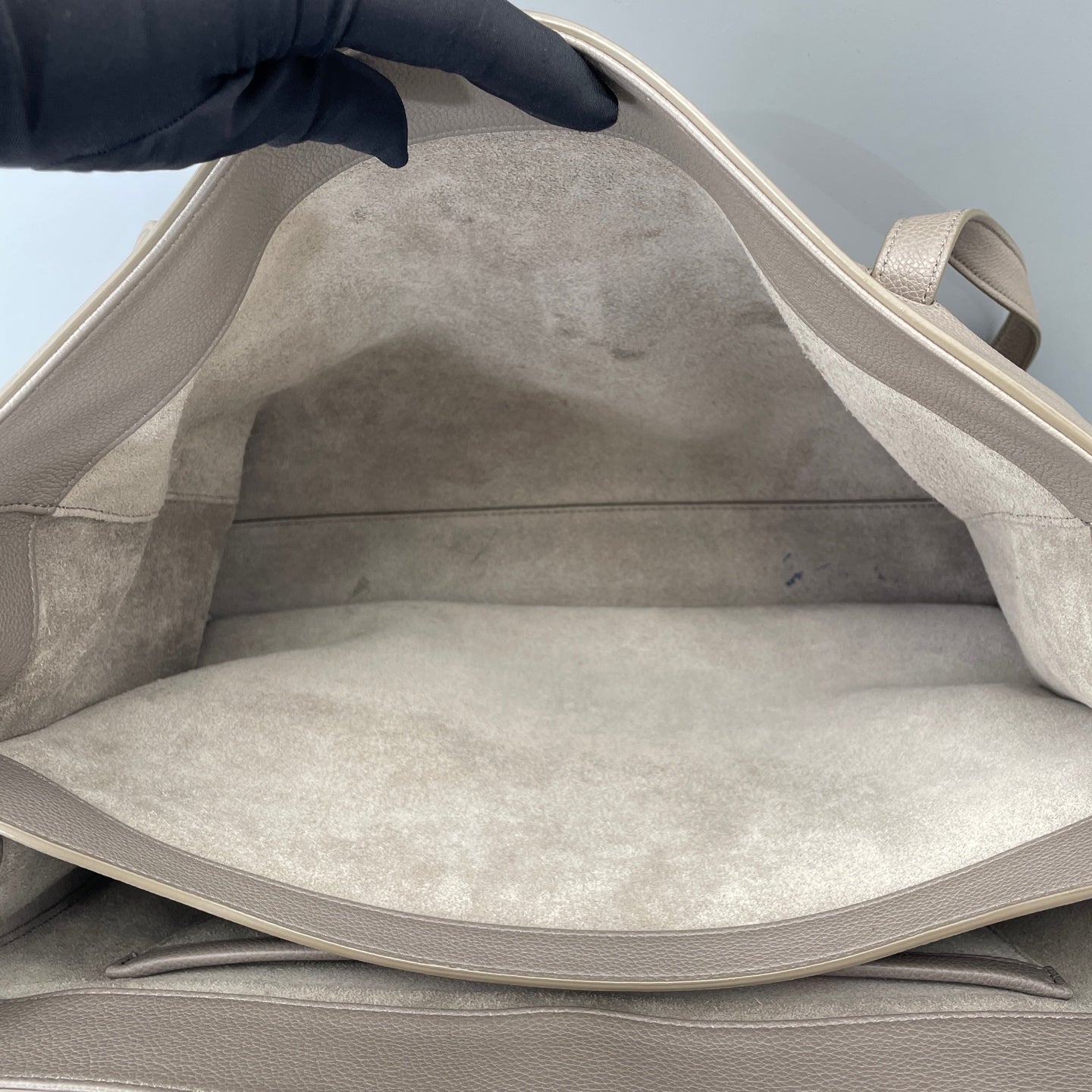 Celine - Soft 16 - Leather - Grey - (Large)