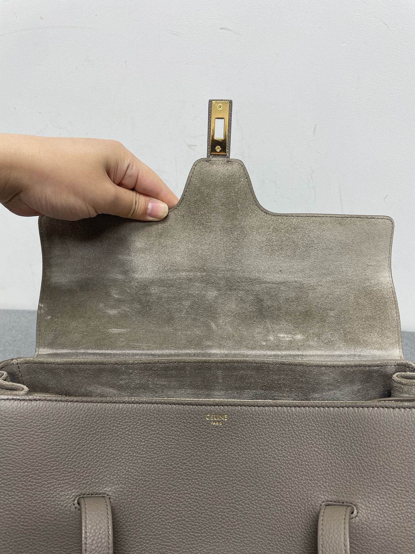 Celine - Soft 16 - Leather - Grey - (Medium)