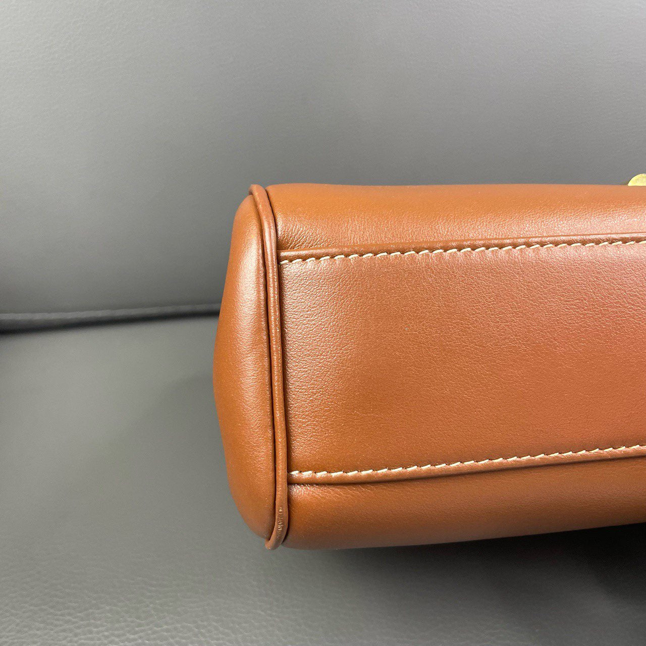 Celine - Soft 16 Small - Cowhide leather - Caramel - (Small)