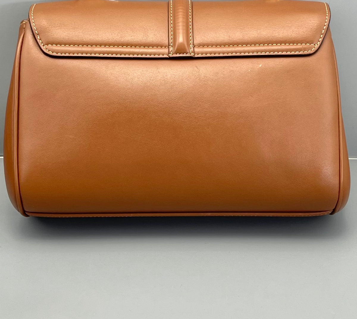 Celine - Soft 16 Small - Leather - Brown - (small)
