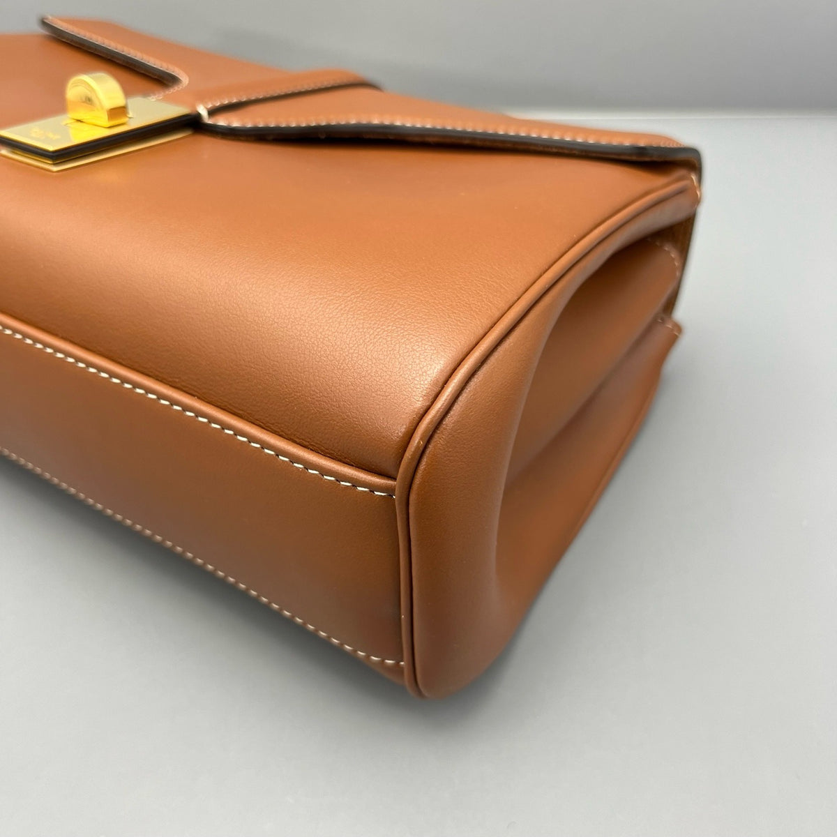Celine - Soft 16 Small - Leather - Brown - (Small)