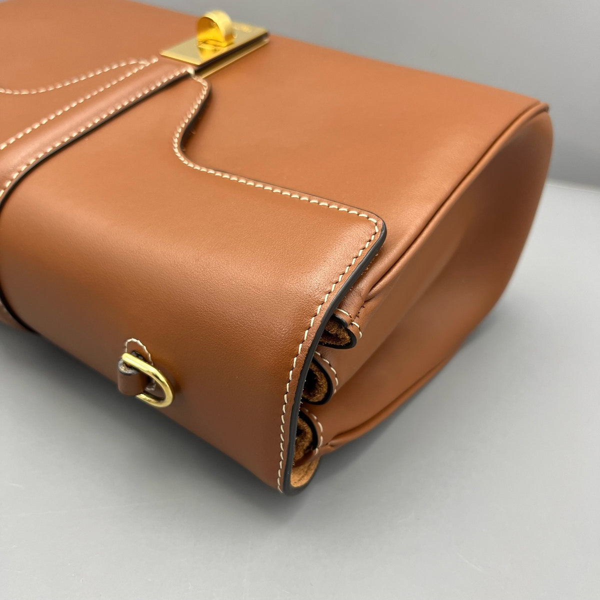 Celine - Soft 16 Small - Leather - Brown - (Small)