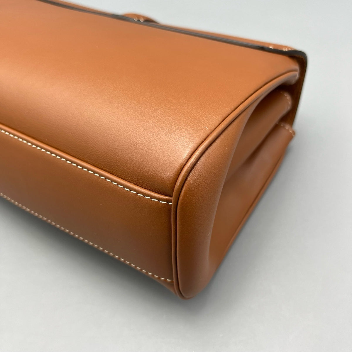 Celine - Soft 16 Small - Leather - Brown - (Small)