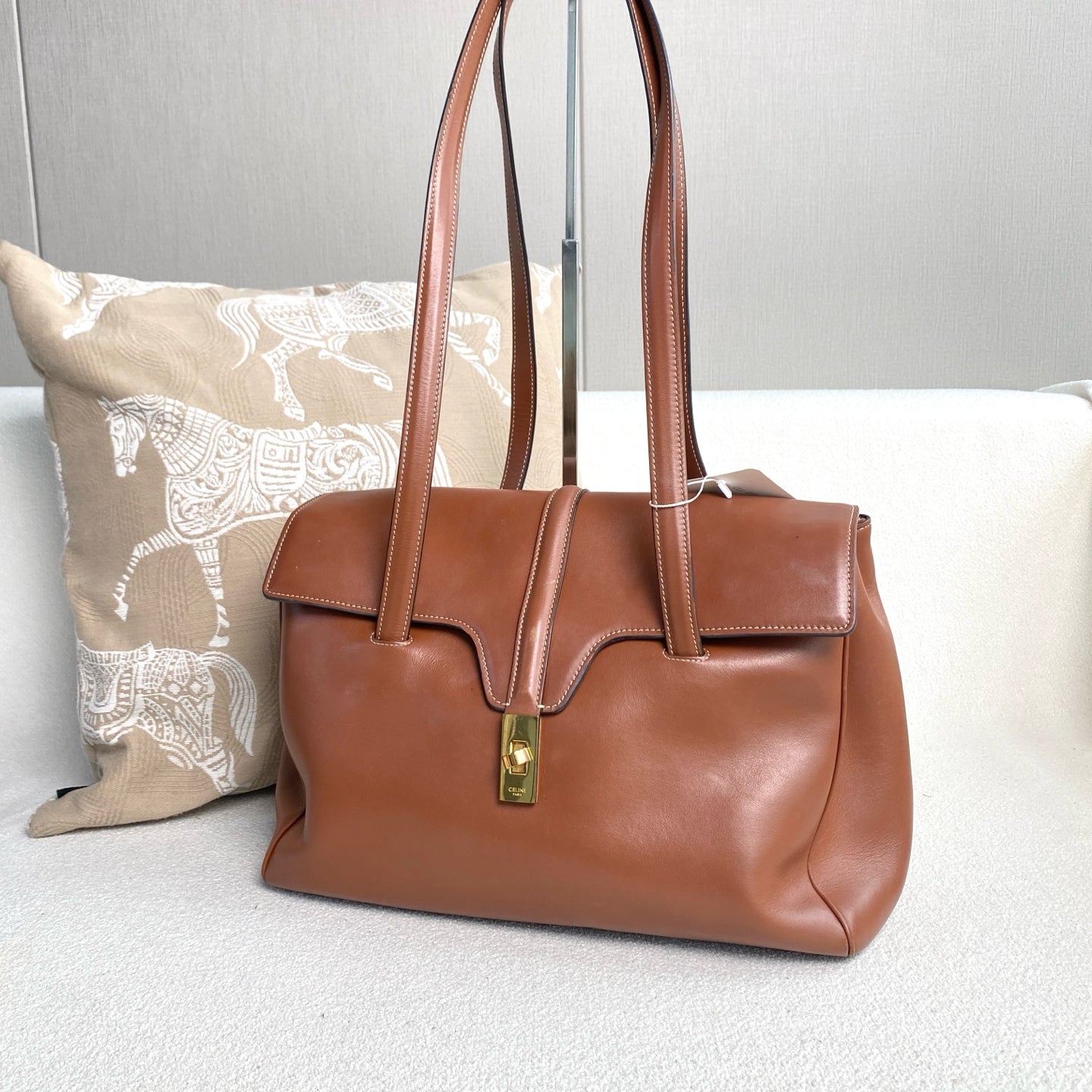 Celine - Soft16 - Cowhide leather - Caramel with Gold-Tone Hardware - (medium)