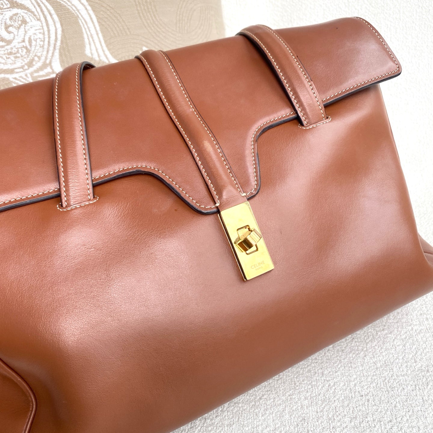 Celine - Soft16 - Cowhide leather - Caramel with Gold-Tone Hardware - (medium)
