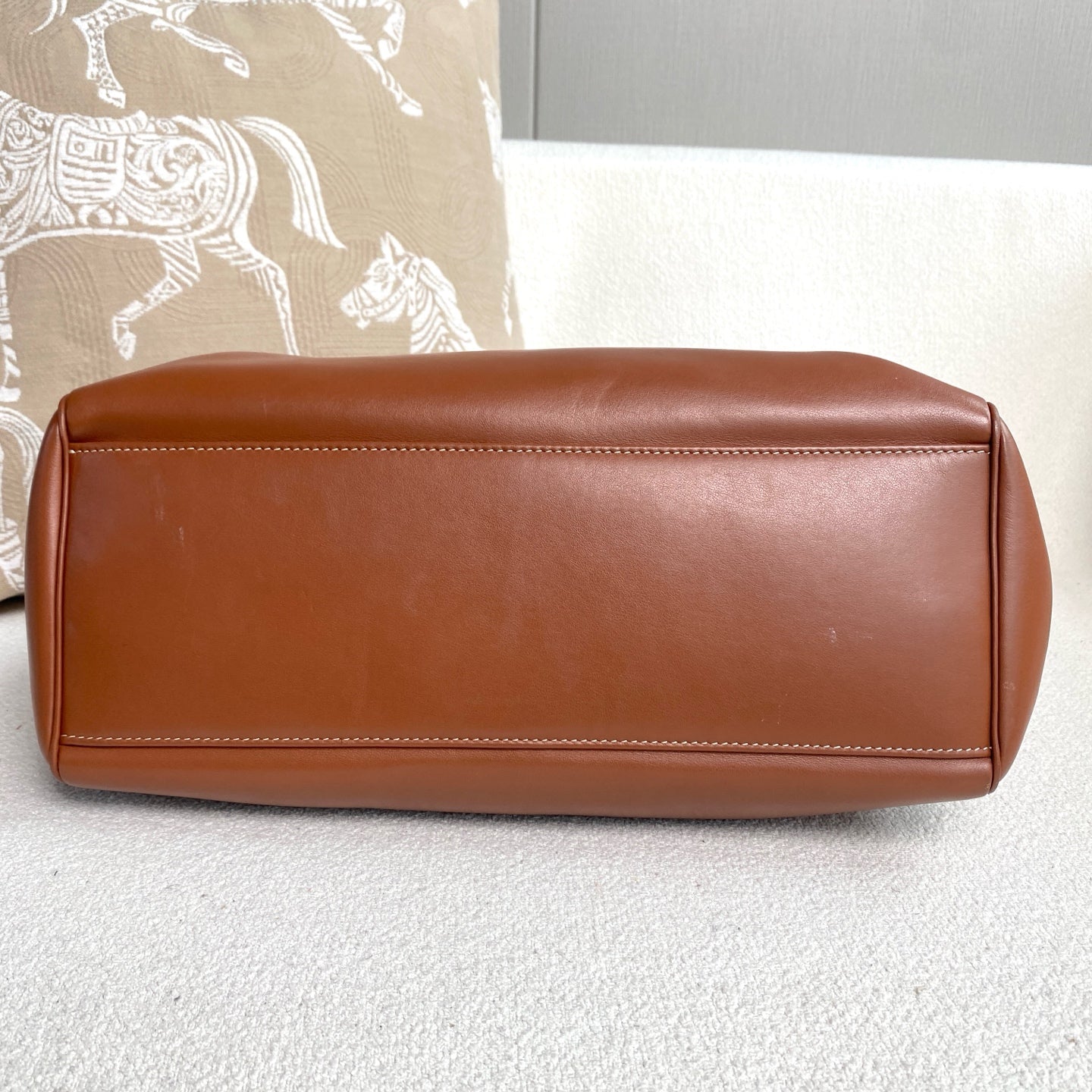 Celine - Soft16 - Cowhide leather - Caramel with Gold-Tone Hardware - (medium)