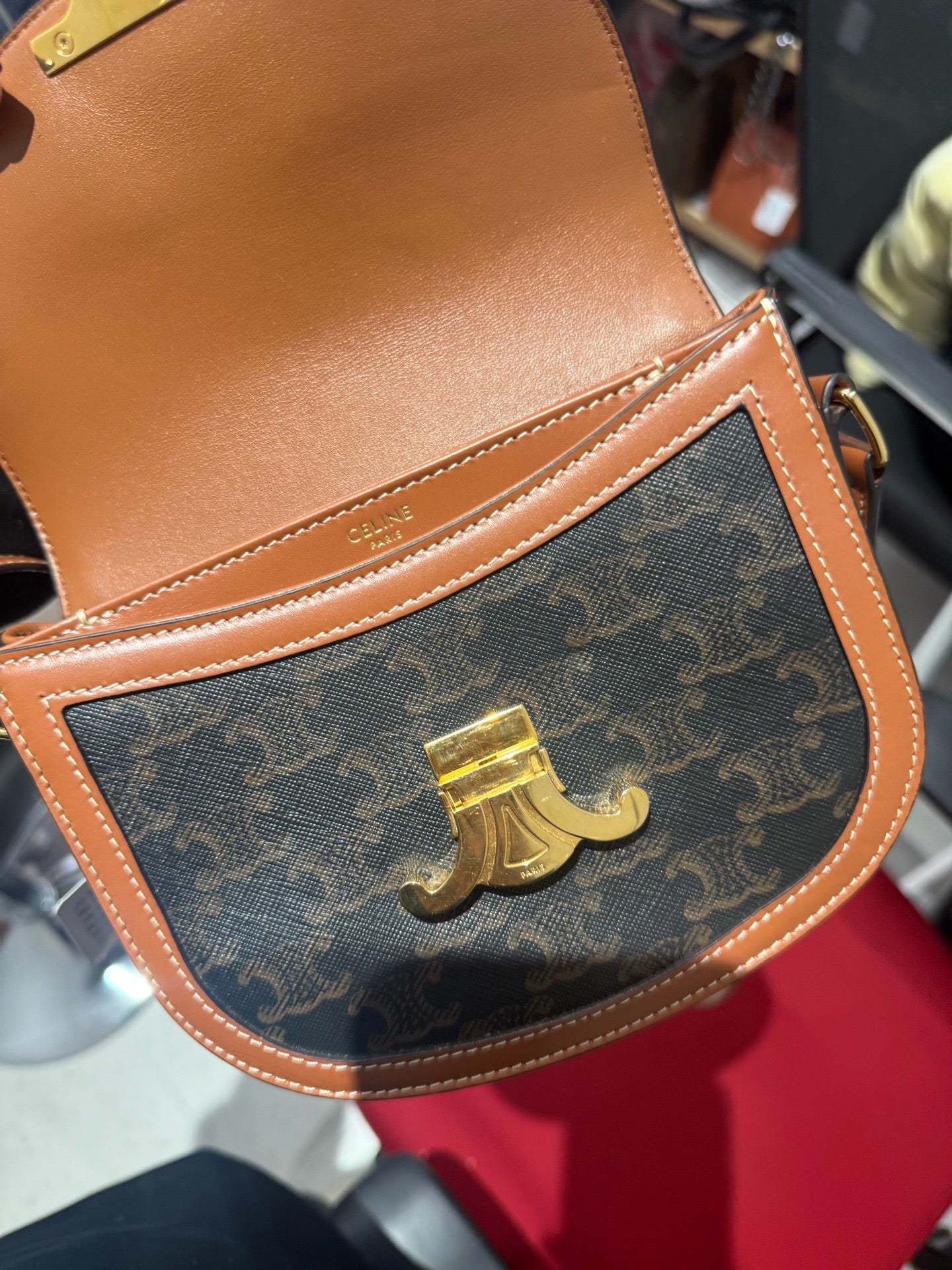 Celine - Teen Besace Triomphe Bag - Leather - Brown - (small)