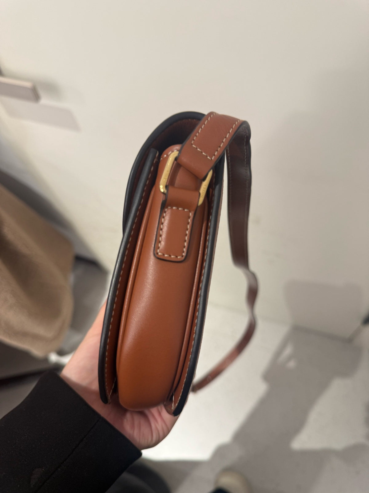 Celine - Teen Besace Triomphe - Leather - Brown - (small)