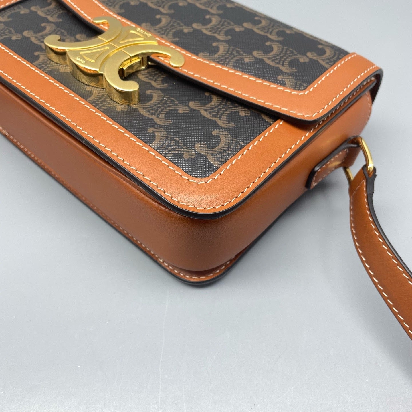 Celine - Teen Triomphe - Leather - Brown - (mini)