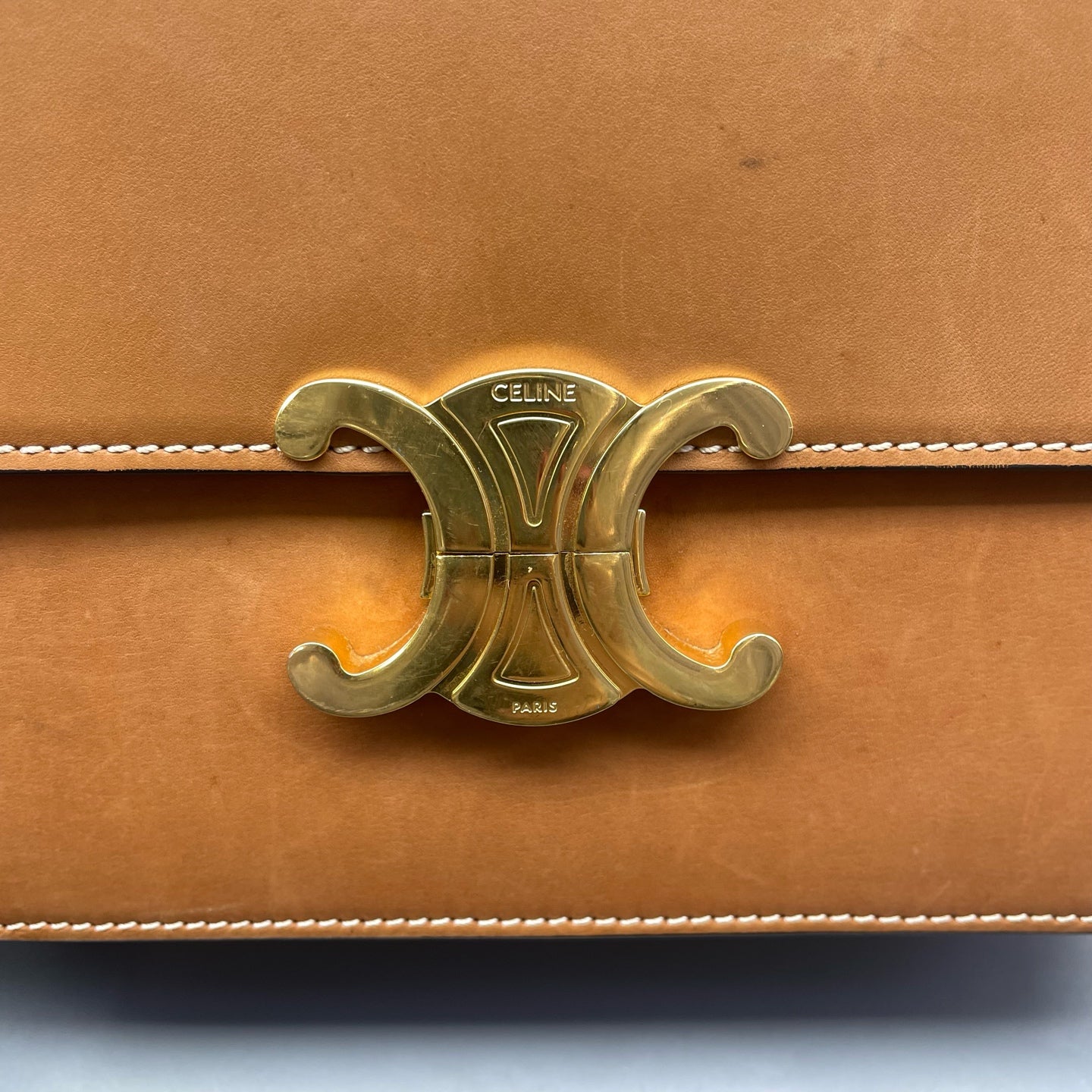 Celine - Teen Triomphe Shoulder Bag - Leather - Caramel - (Small)