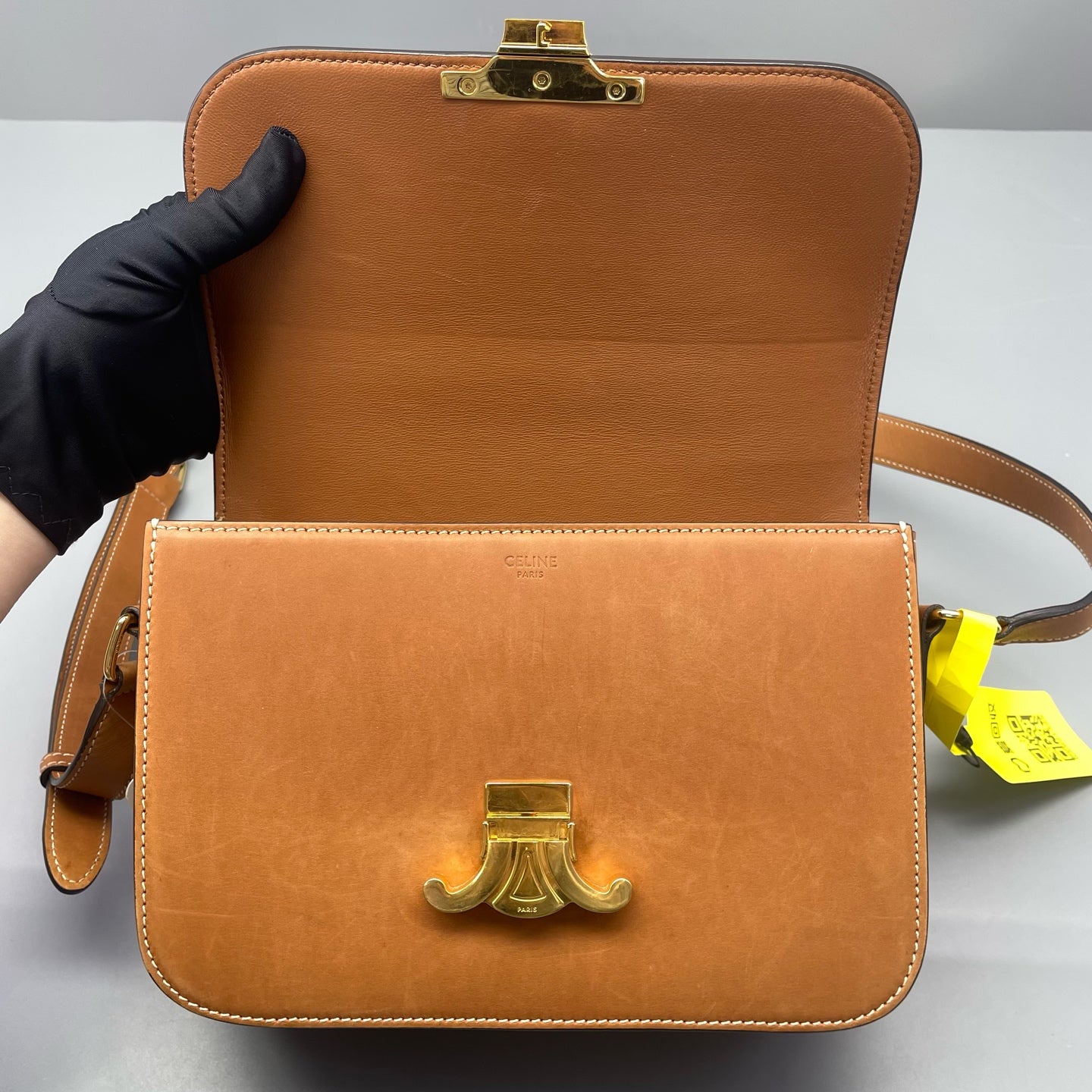 Celine - Teen Triomphe Shoulder Bag - Leather - Caramel - (Small)