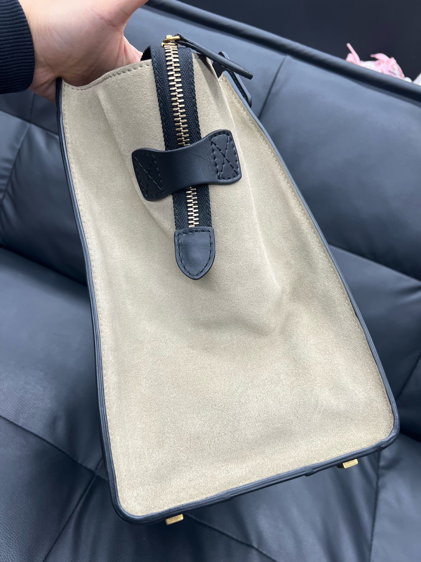 Celine - Trapeze - Leather - Black - (Medium)