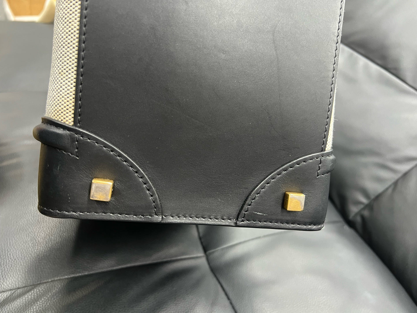Celine - Trapeze - Leather - Black - (Medium)
