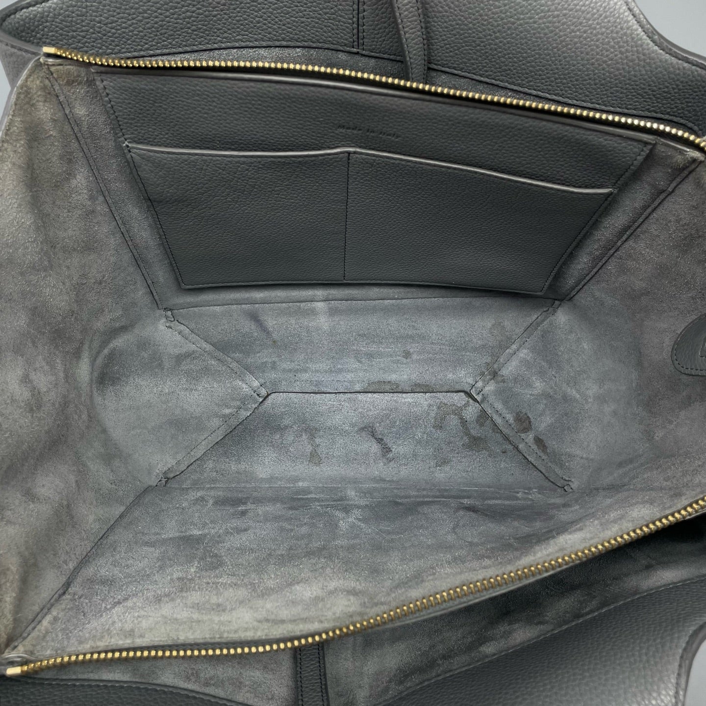 Celine - Tri-Fold Handbag - Grained leather - Grey - (medium)
