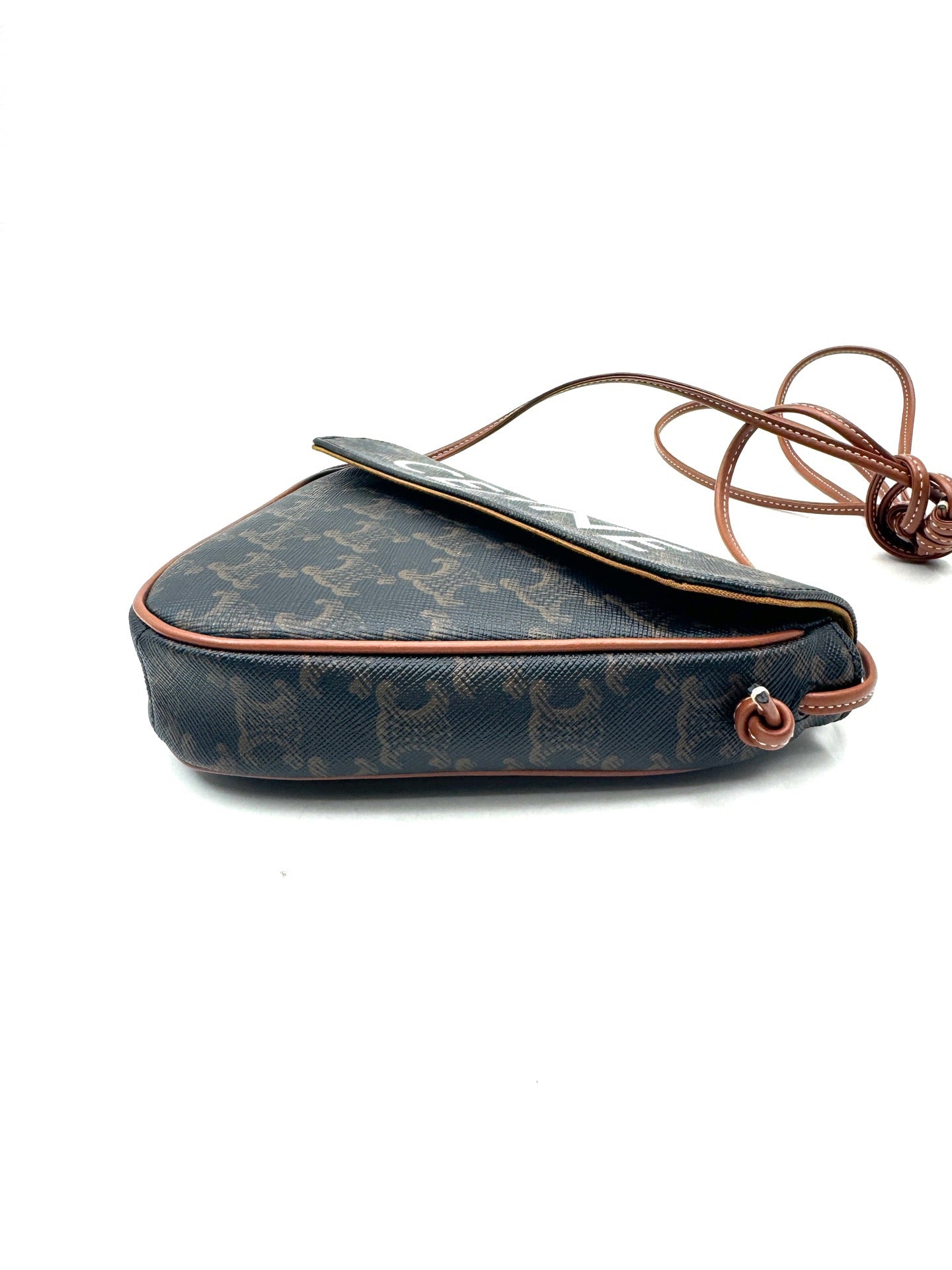 CELINE - Triangle Bag - Leather - Brown - (mini)