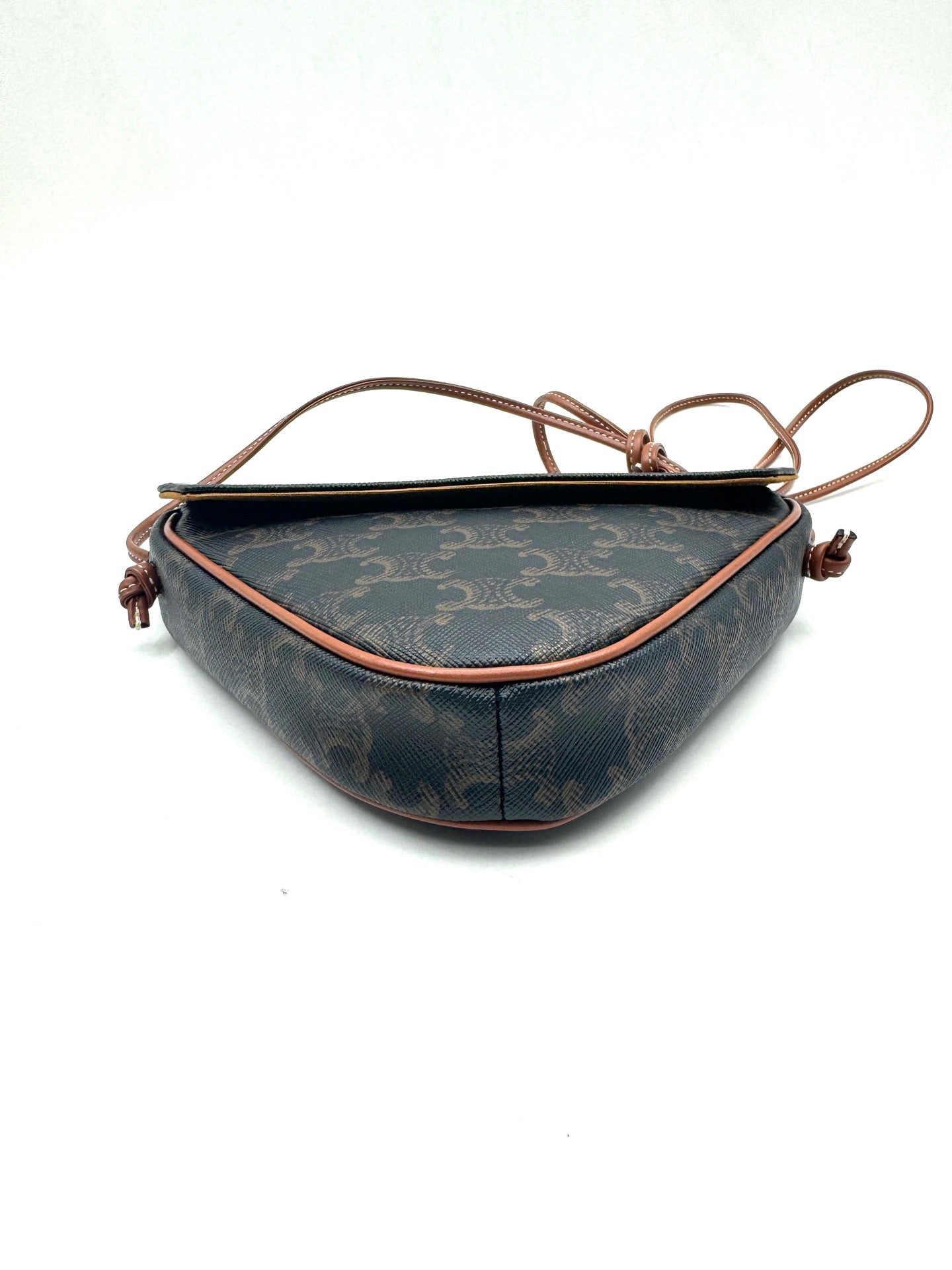 CELINE - Triangle Bag - Leather - Brown - (mini)