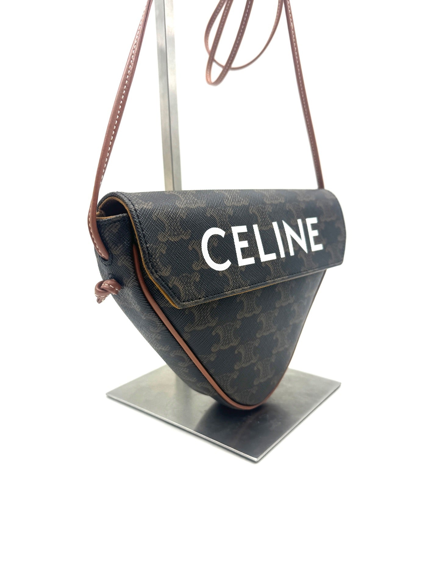 CELINE - Triangle Bag - Leather - Brown - (mini)