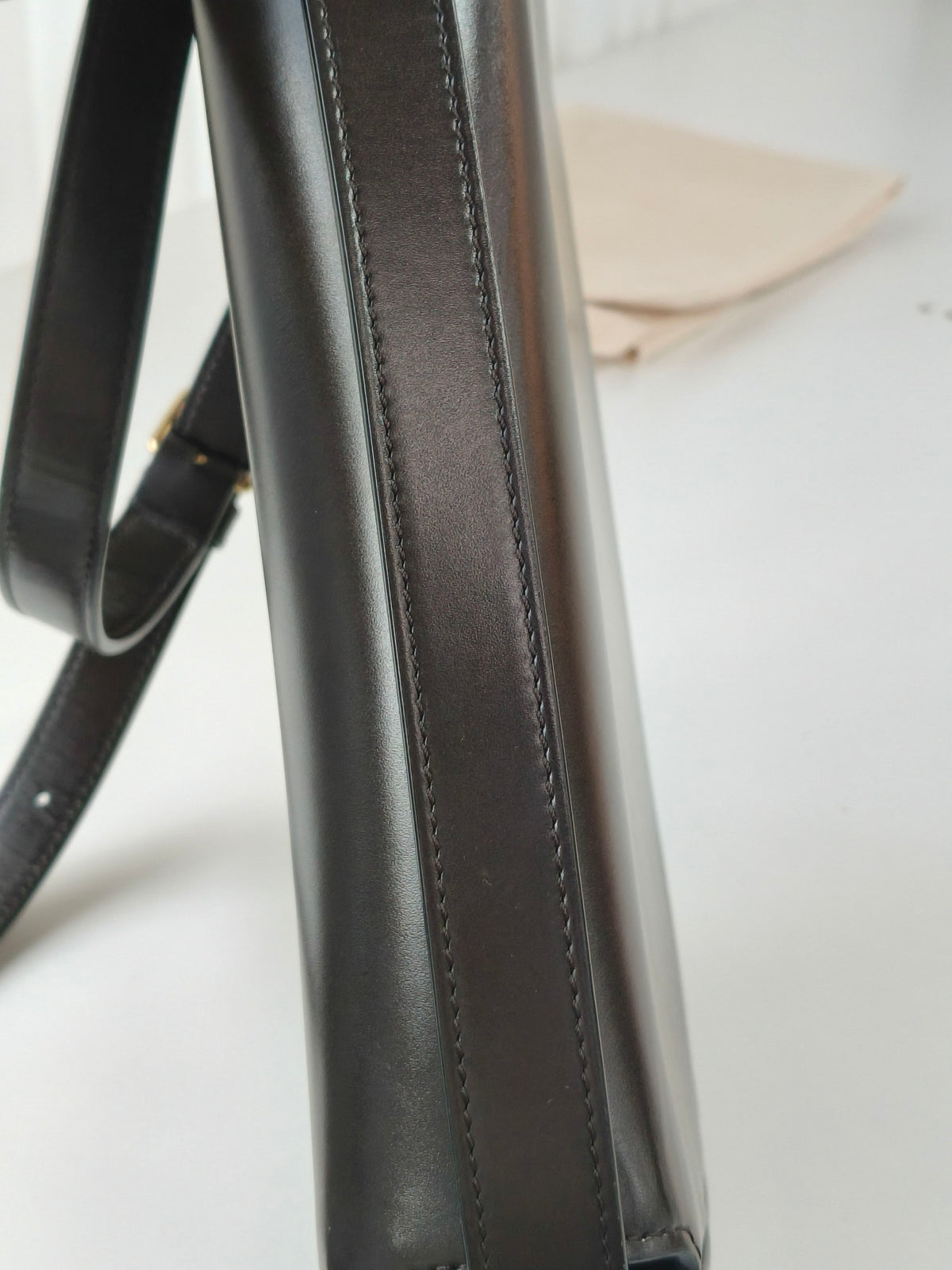 Celine - Triomphe 22 - Leather - Brown - (medium)