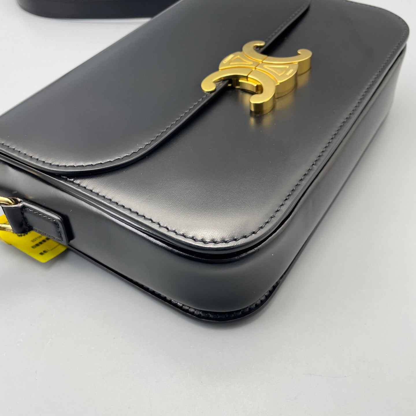 Celine - Triomphe Bag - Calfskin leather - Black - (Medium)