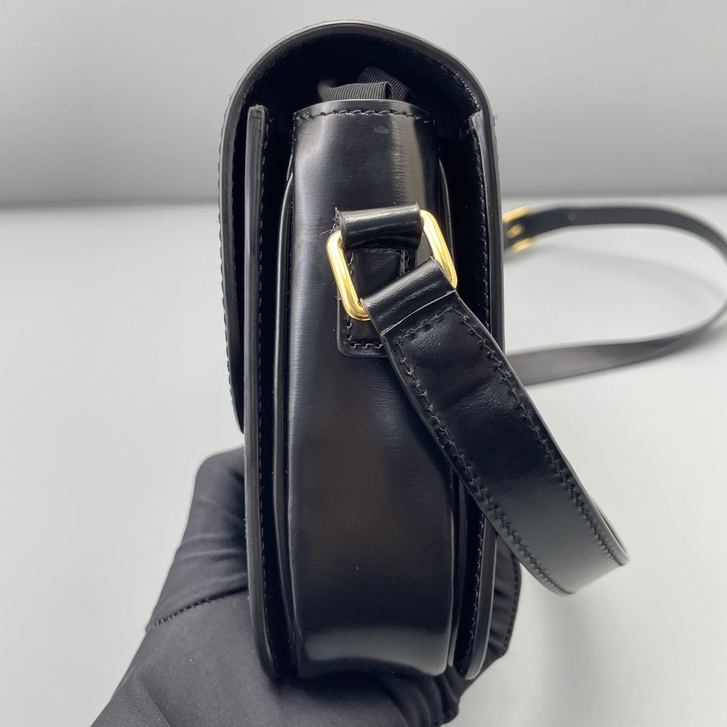 Celine - Triomphe Bag - Calfskin leather - Black - (Medium)