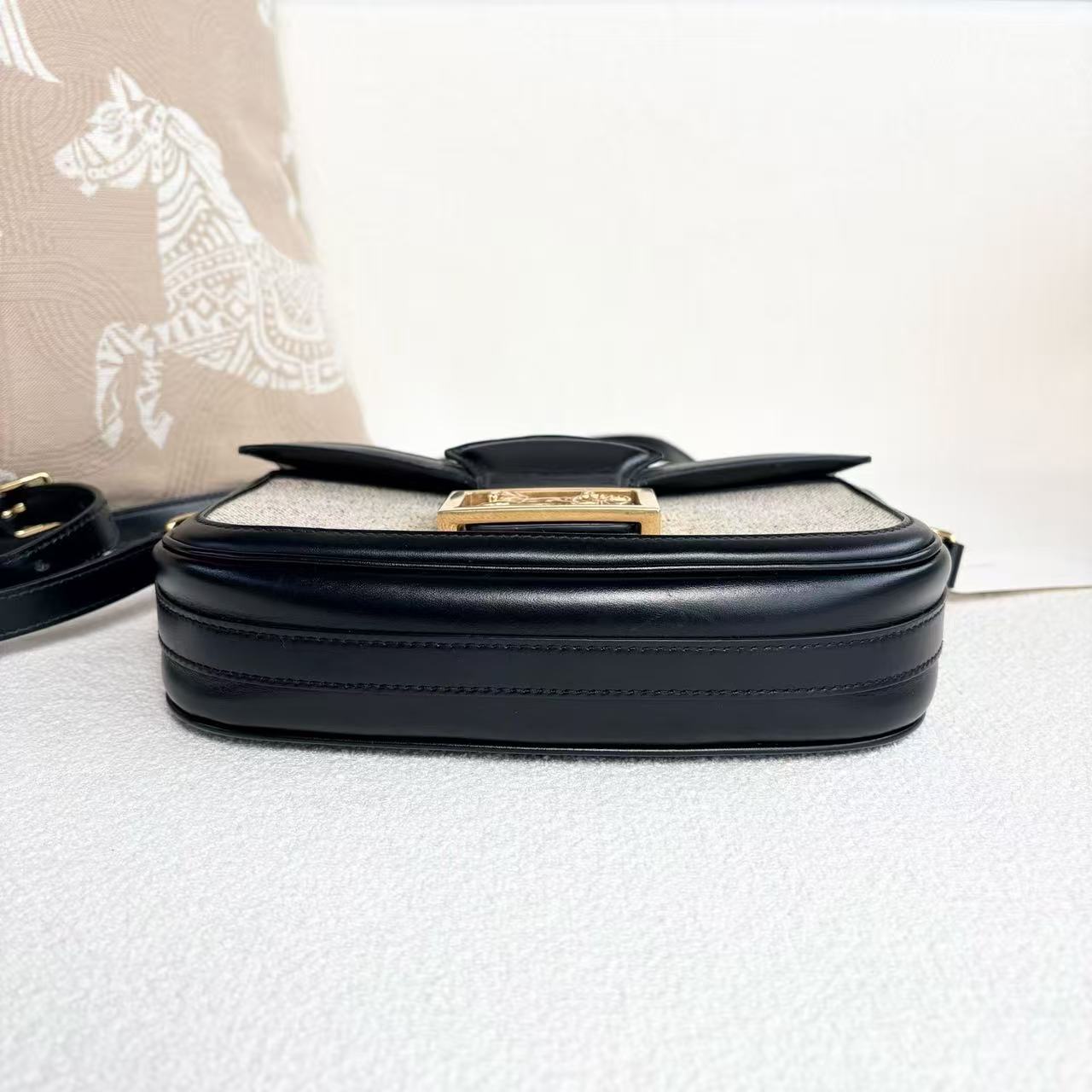 Celine - Triomphe Bag - Linen and Leather - Beige and Black with Gold-Tone Hardware - (small)