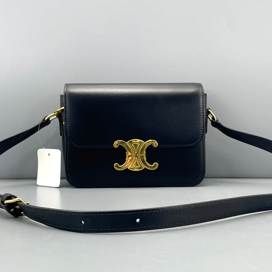 Celine - Triomphe Bag - Smooth calfskin leather - Black - (small)