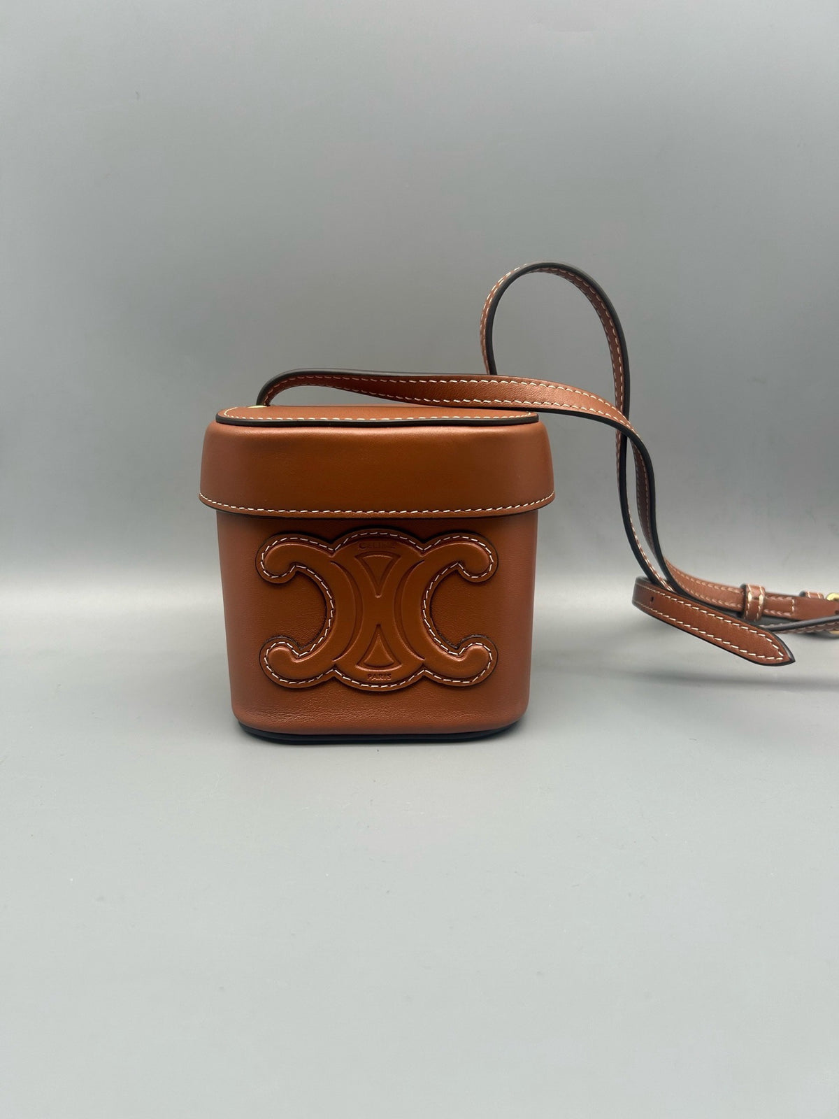 Celine - Triomphe Box Mini - Leather - Brown - (mini)