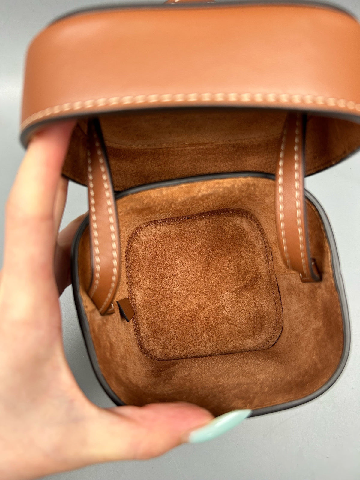 Celine - Triomphe Box Mini - Leather - Brown - (mini)