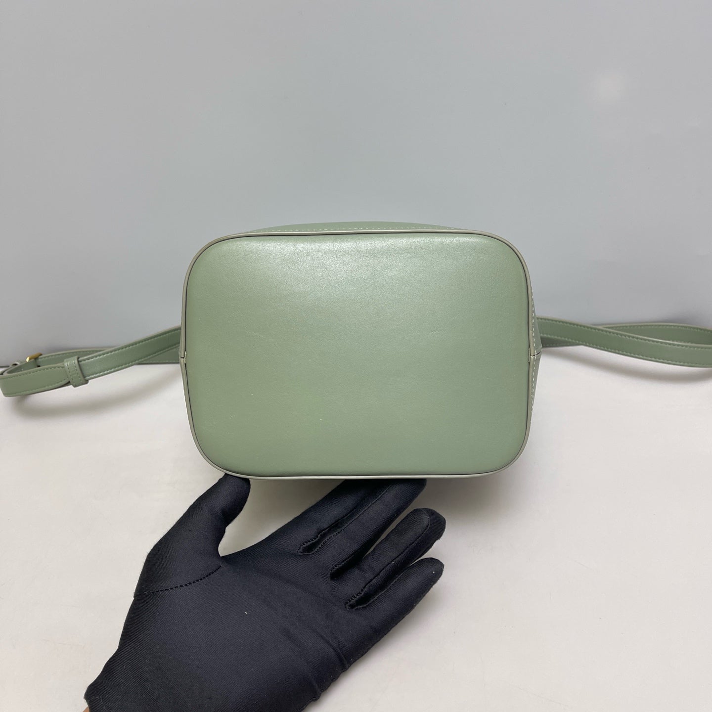 Celine - Triomphe Bucket Bag - Leather - Green - (mini)