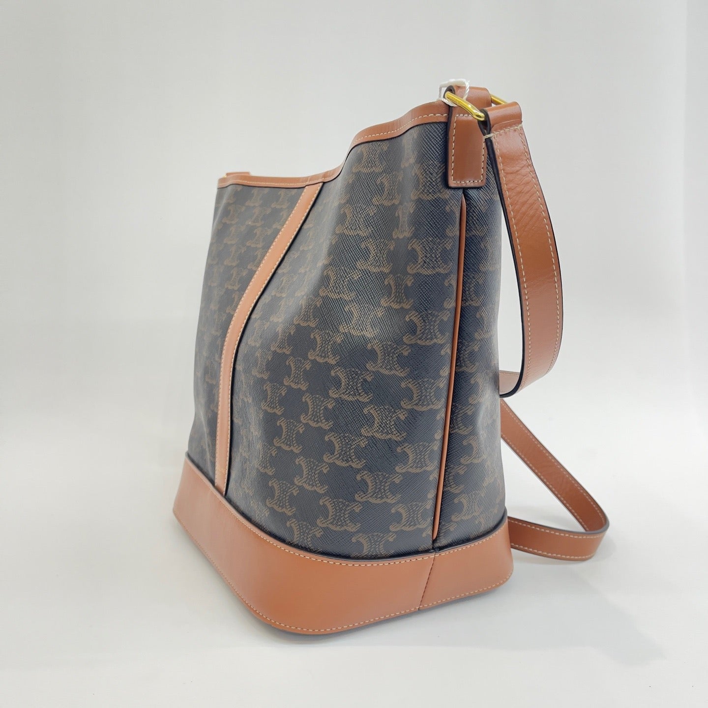 Celine - Triomphe Bucket Bag - Triomphe canvas with leather trim - Brown - (medium)