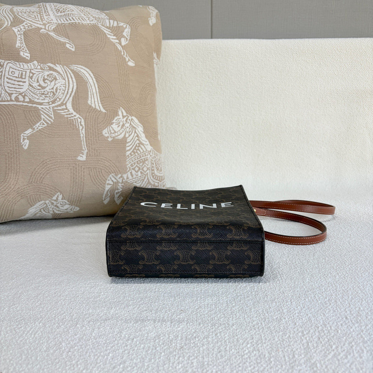 Celine - Triomphe Canvas Mini Cabas - Leather - Brown - (mini)