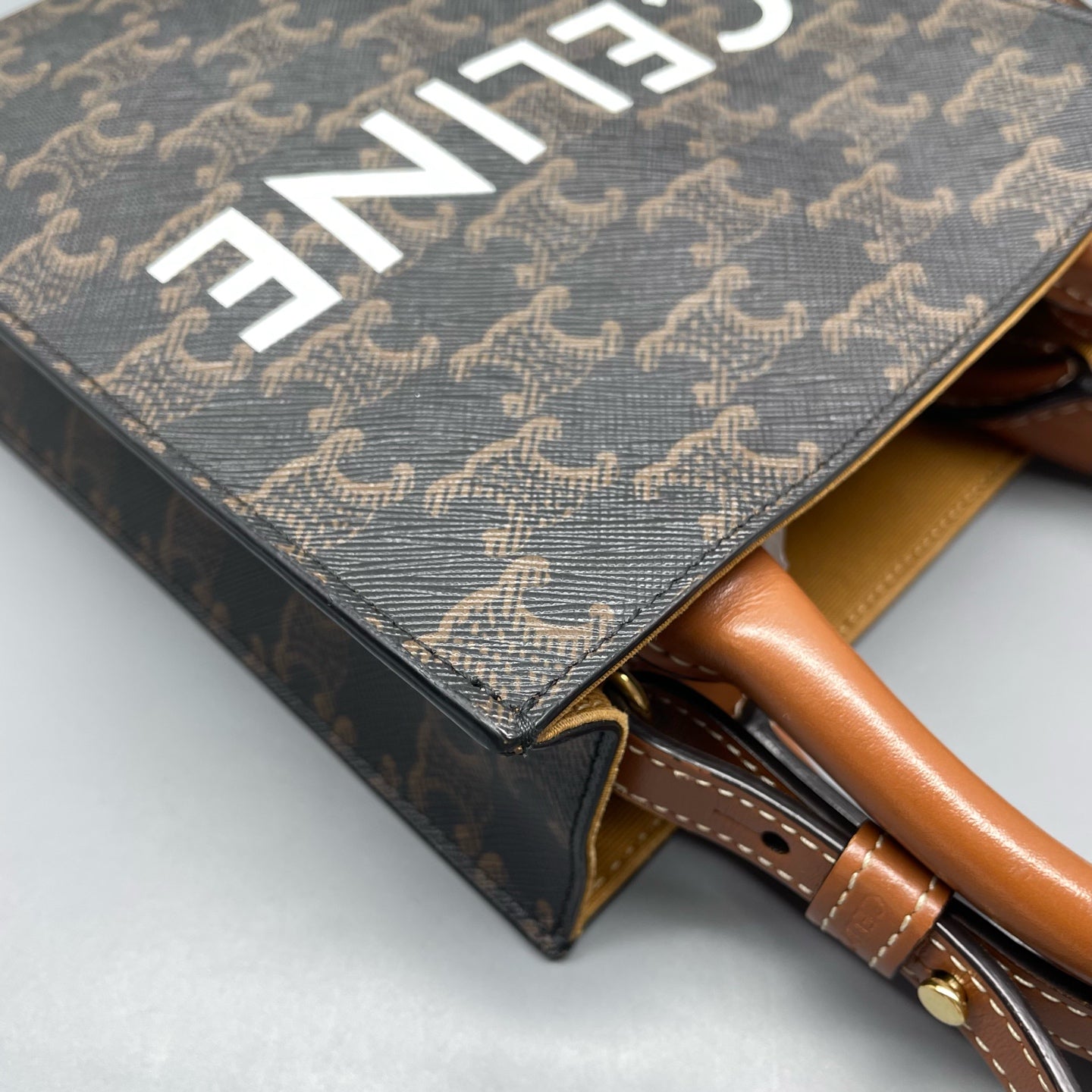 Celine - Triomphe Canvas Mini Vertical Cabas - Leather - Brown - (mini)