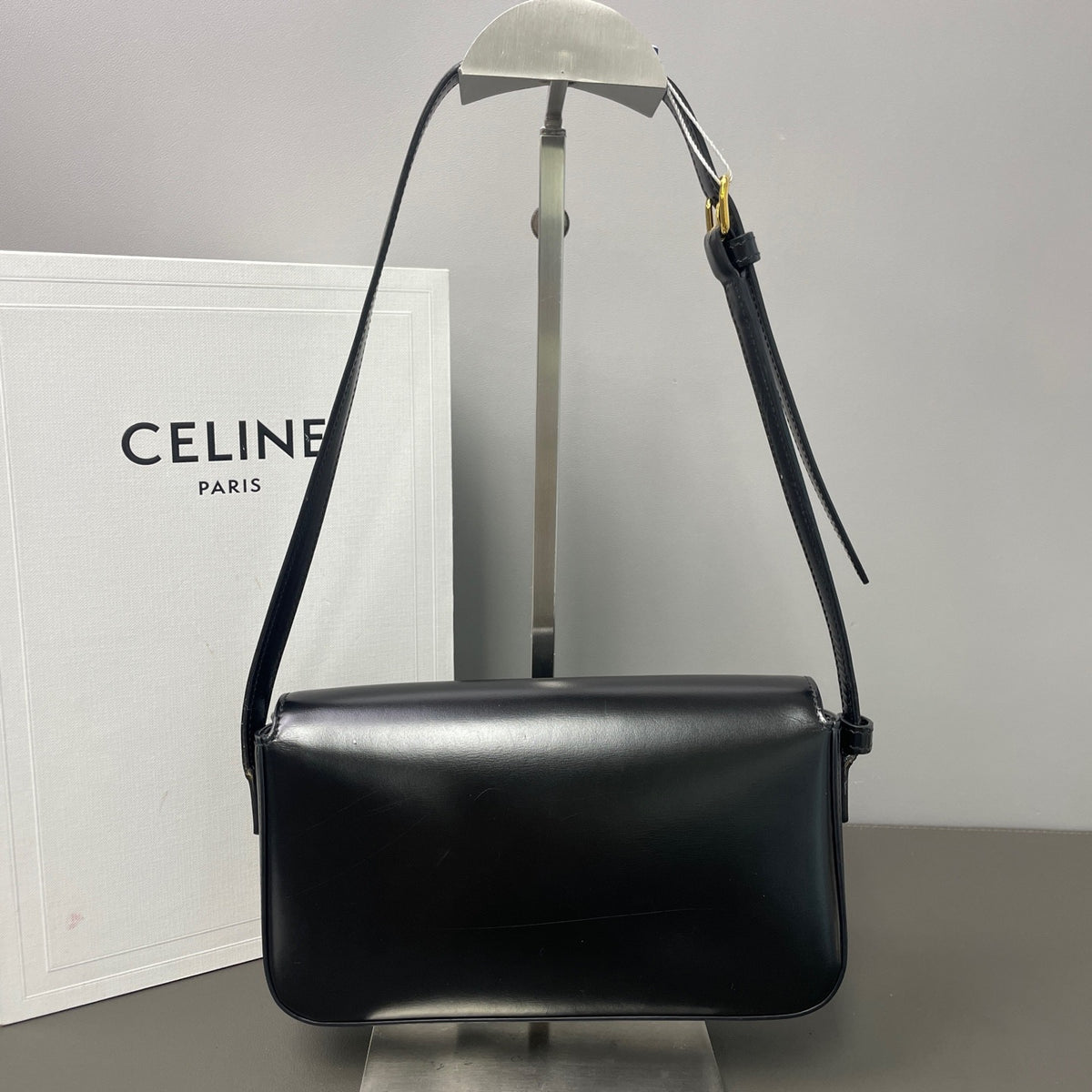 Celine - Triomphe - Leather - Black - (Small)