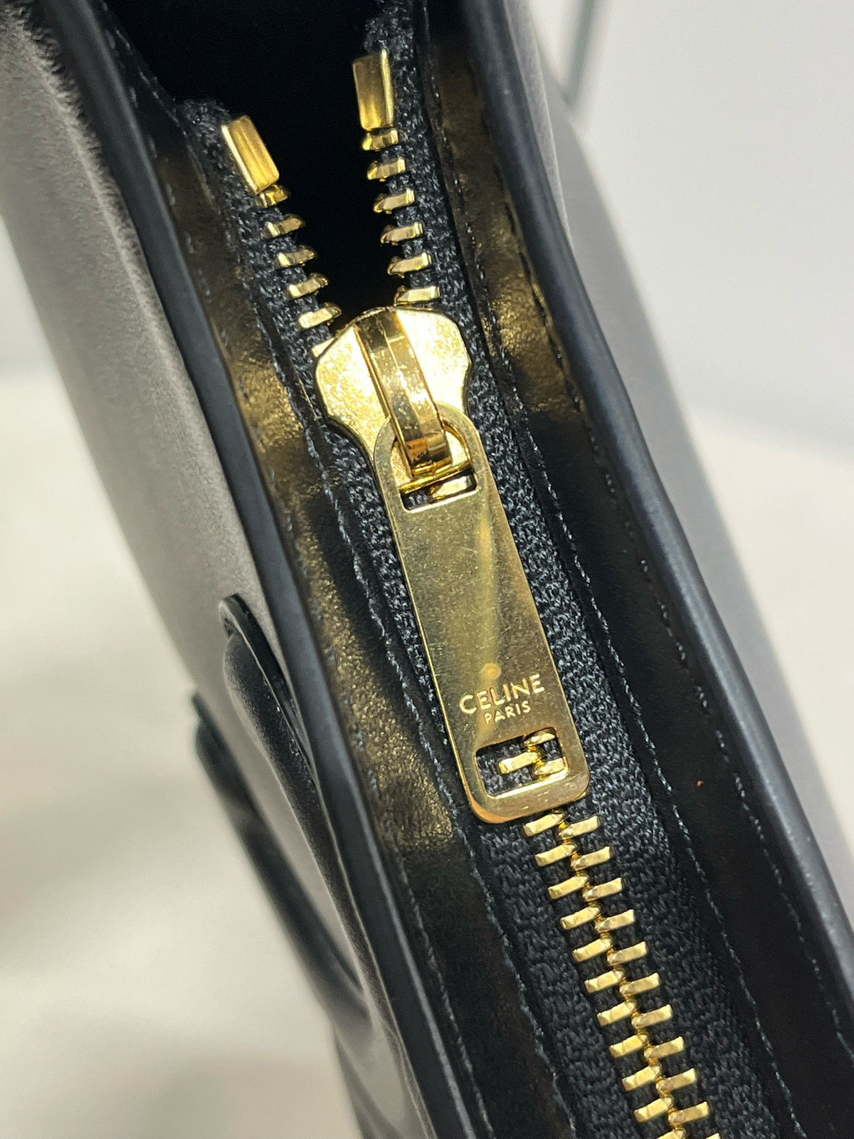 Celine - Triomphe - Leather - Black - (small)