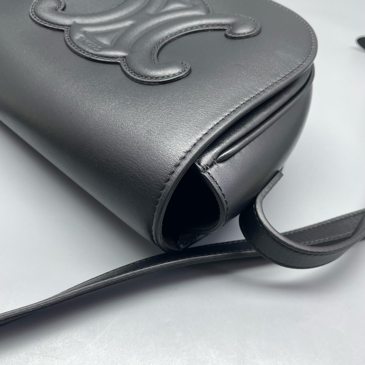 Celine - Triomphe - Leather - Black - (small)