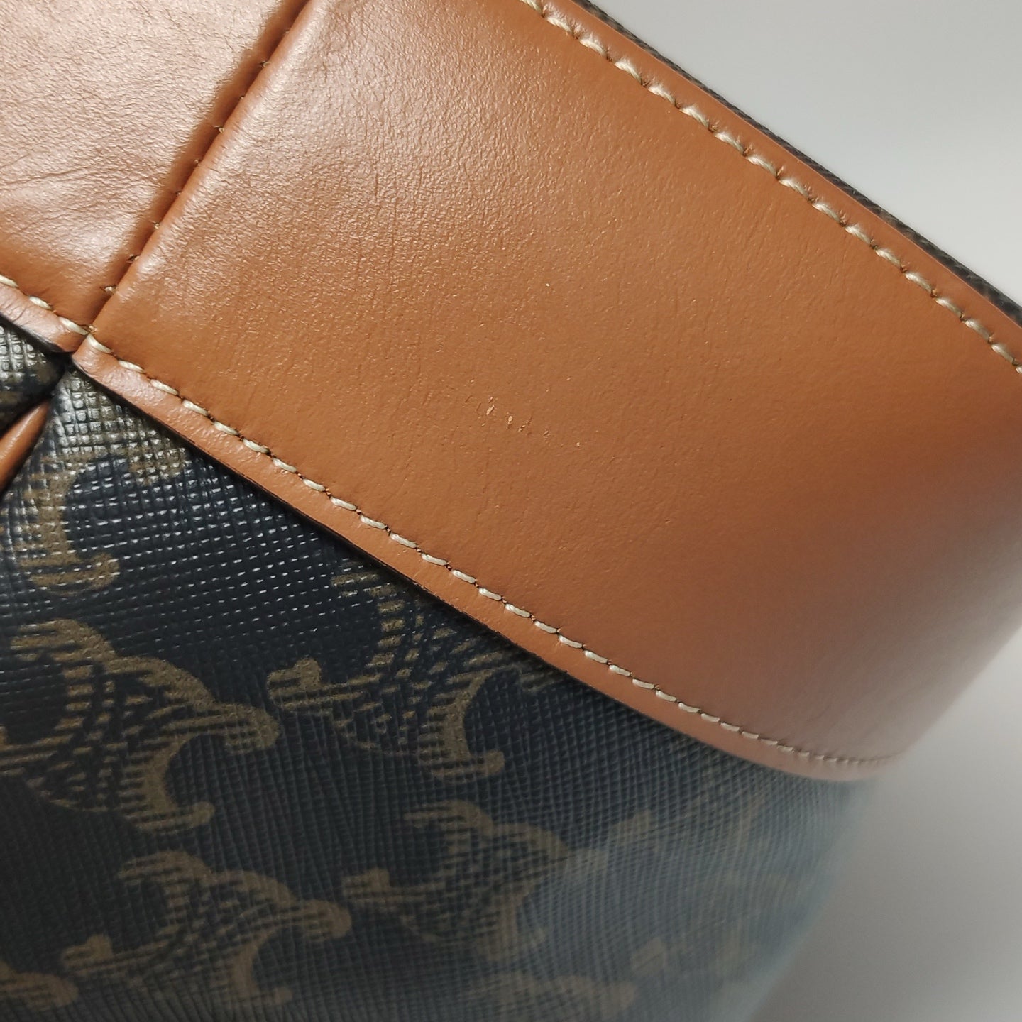 Celine - Triomphe - Leather - Brown - (medium)