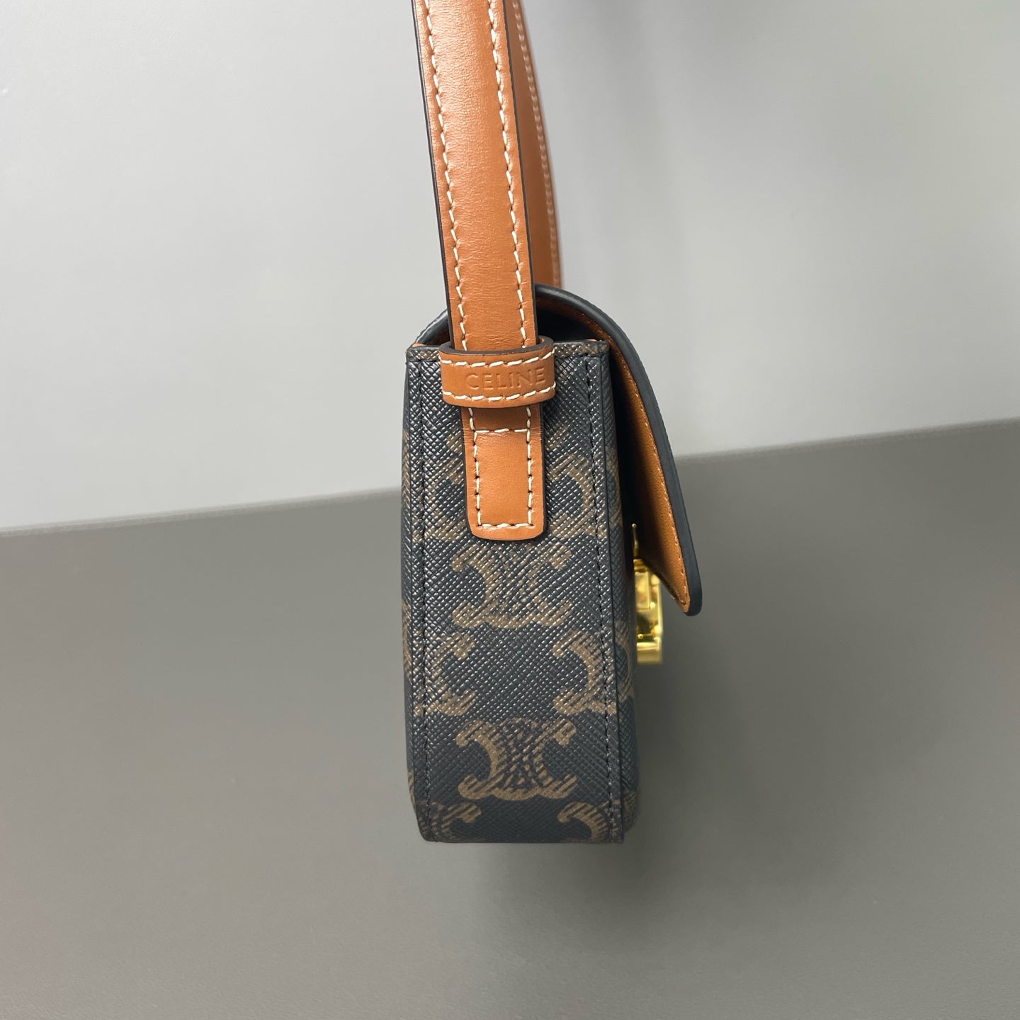 Celine - Triomphe - Leather - Brown - (small)