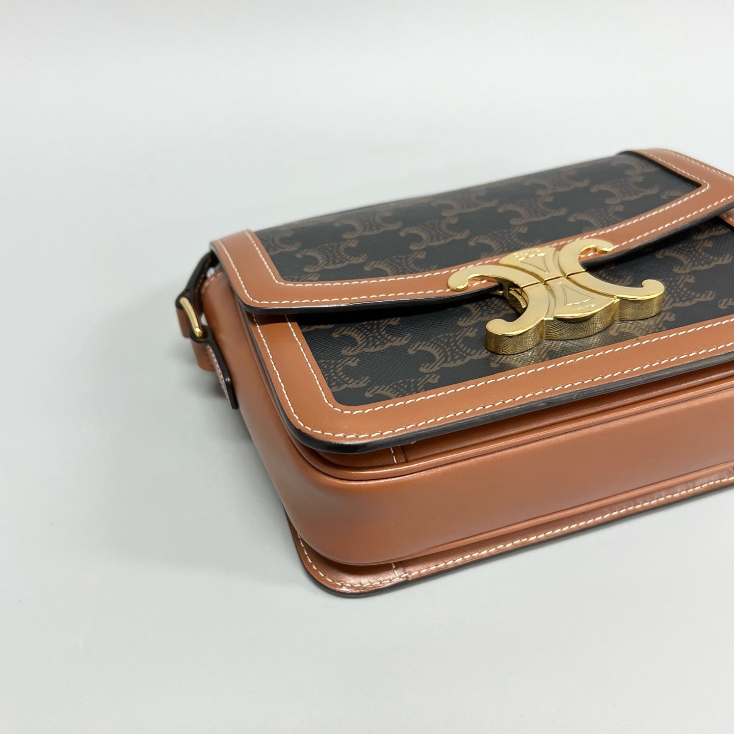 Celine - Triomphe - Leather - Brown - (small)