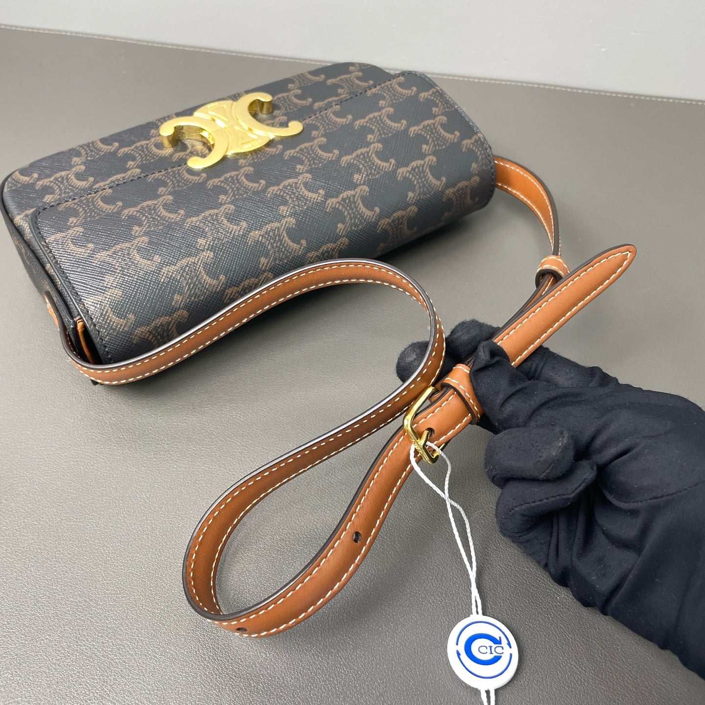 Celine - Triomphe - Leather - Brown - (small)