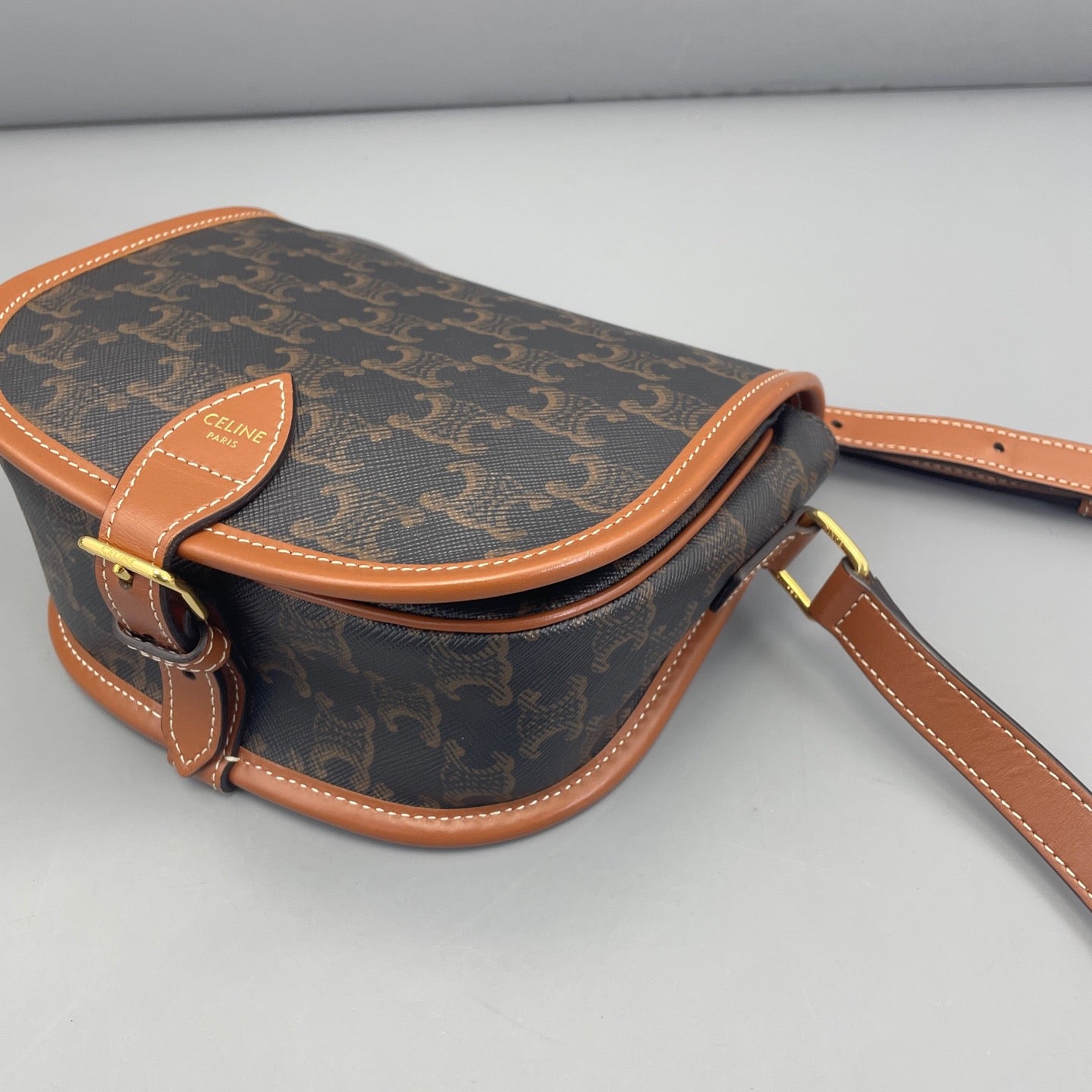 Celine - Triomphe - Leather - Brown - (small)